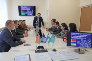 Специалисты НИИ лесного хозяйства Республики Узбекистан прошли стажировку в БГТУ.
